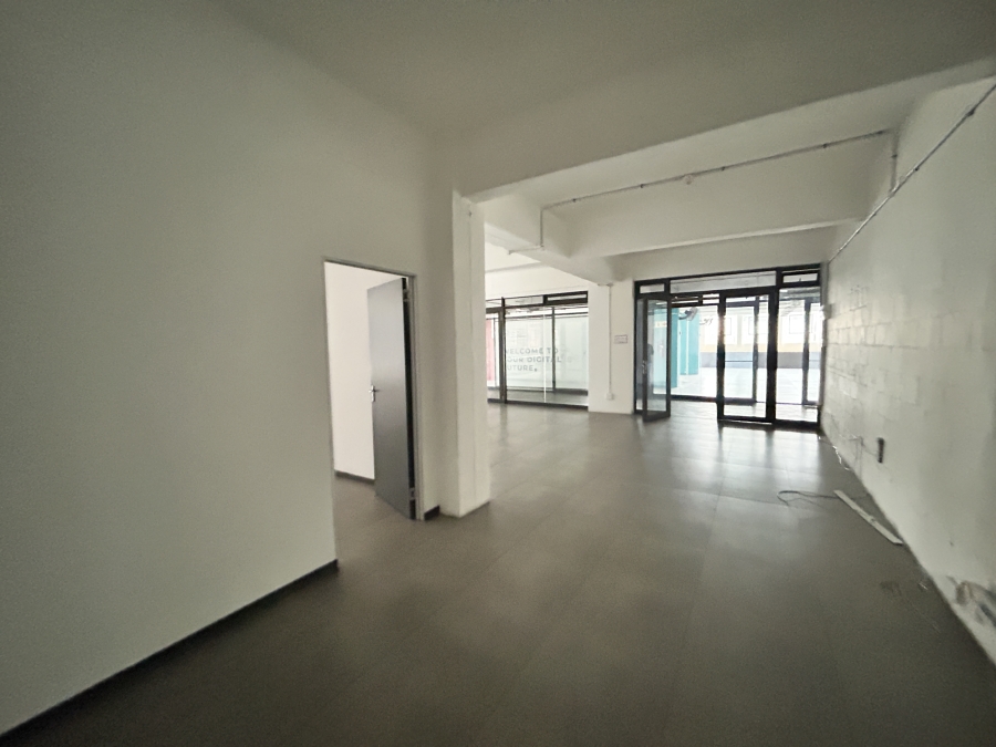 To Let commercial Property for Rent in Woodstock Western Cape